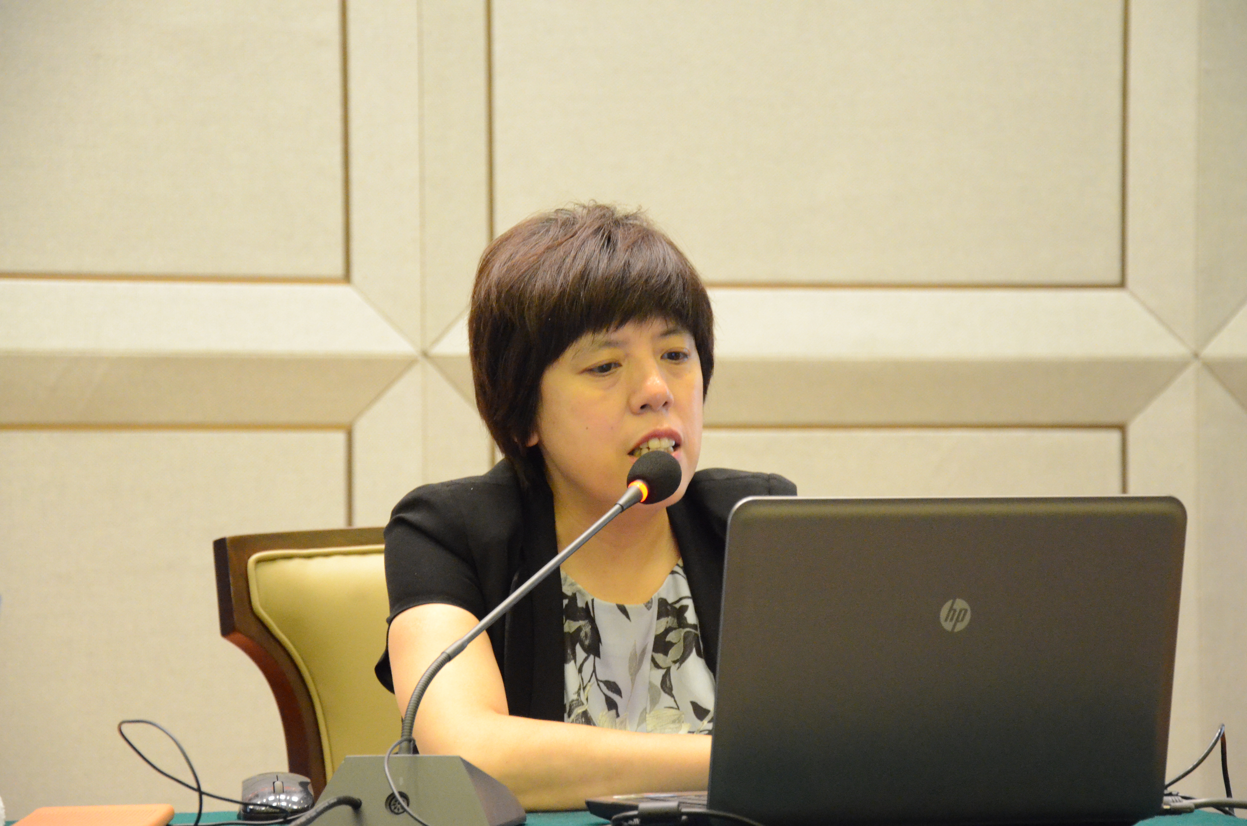 �ذ�Ů�� �ǻ�����--�и����ٰ�Ů�Խ���֪ʶ����